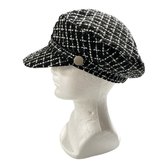 Time & TRU Women's Plaid Black White Sparkle Cabbie Hat Newsboy Cap Elastic Fit - Picture 1 of 5